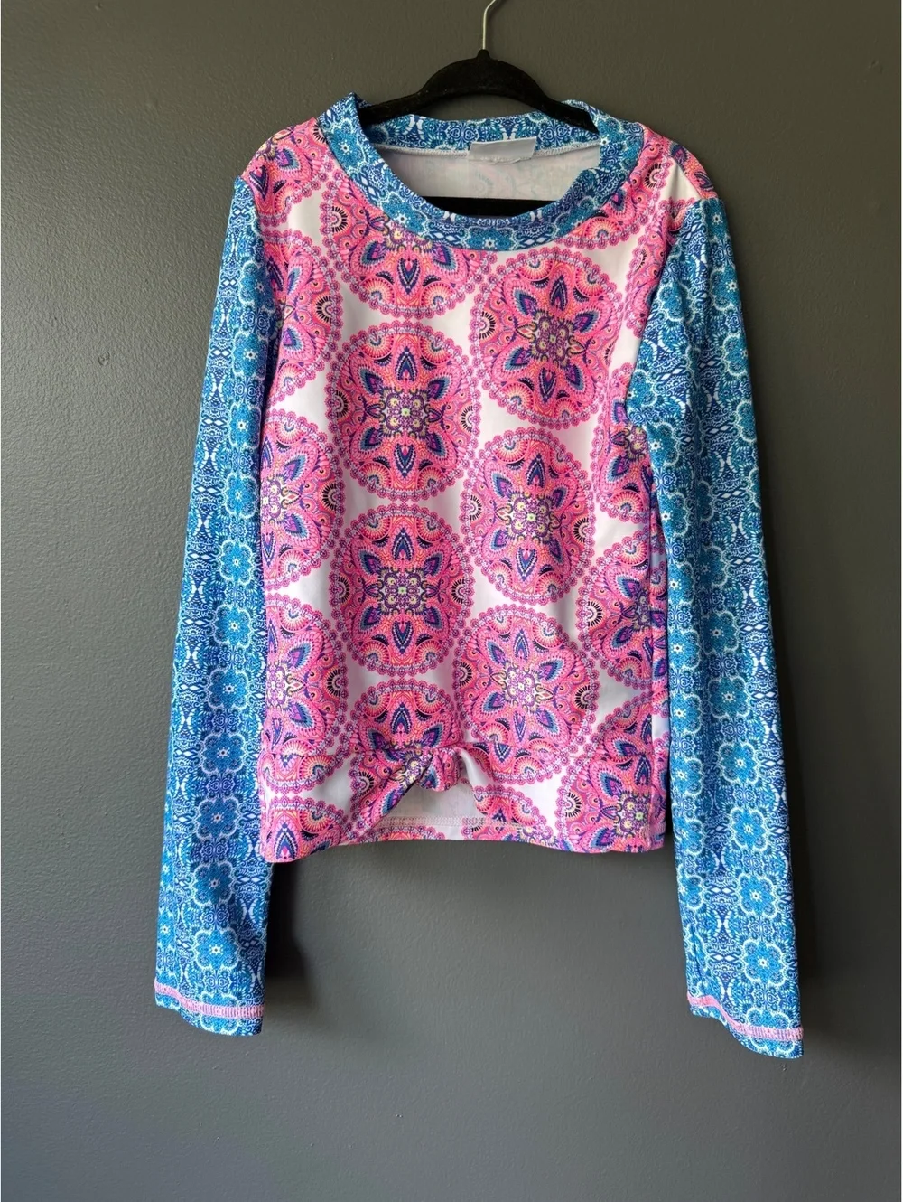 Nicole Miller Long Sleeve Patterned Top